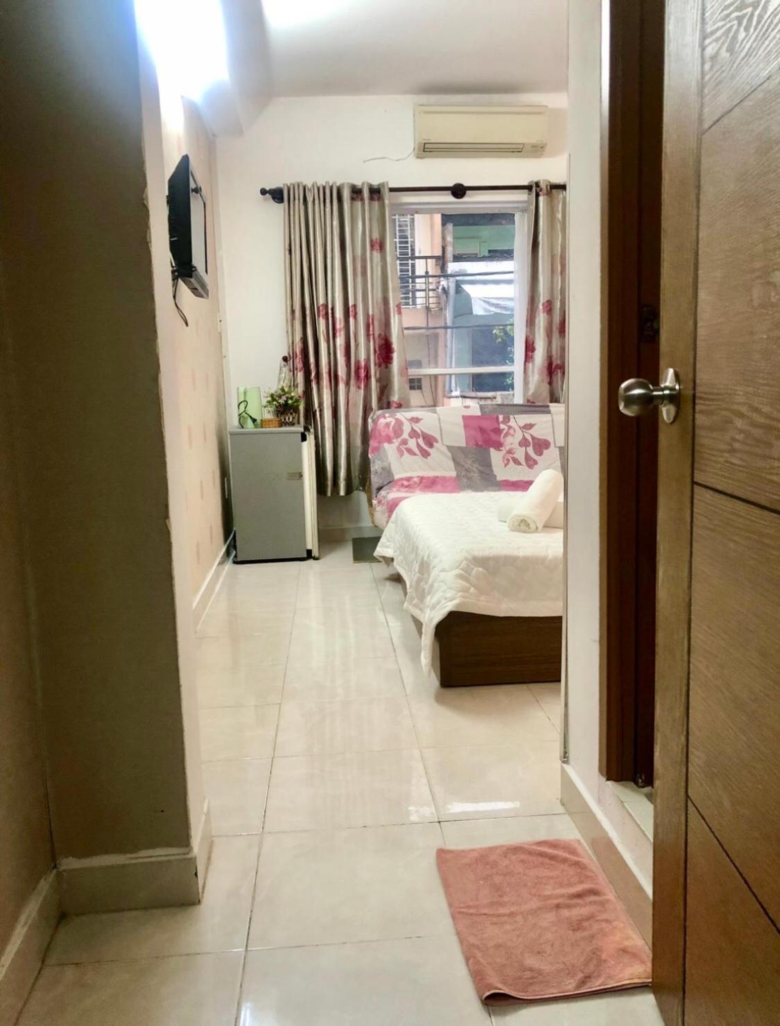 Thanhha Guesthouse At Bui Vien Walking Street Хошимин Екстериор снимка