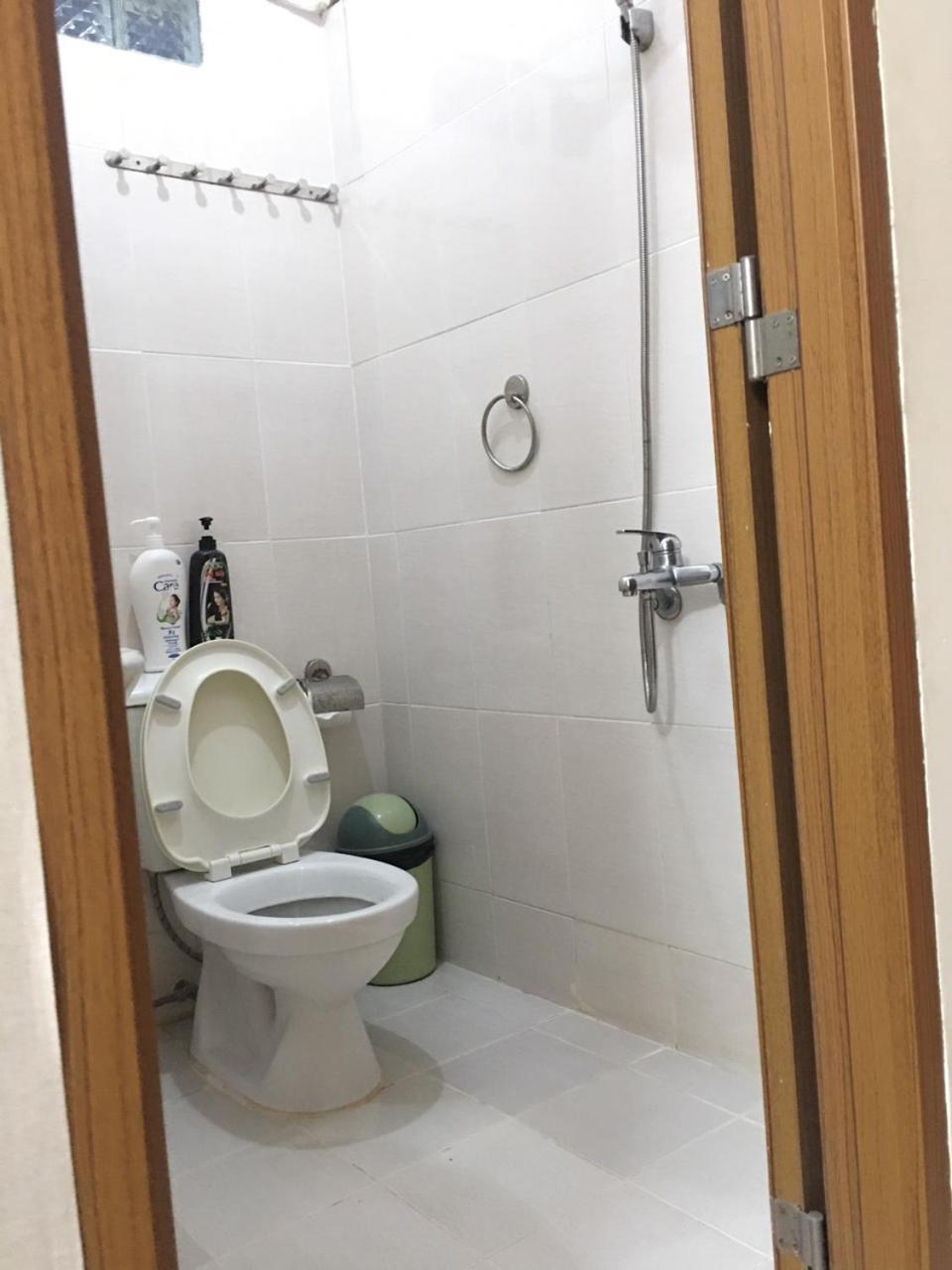Thanhha Guesthouse At Bui Vien Walking Street Хошимин Екстериор снимка
