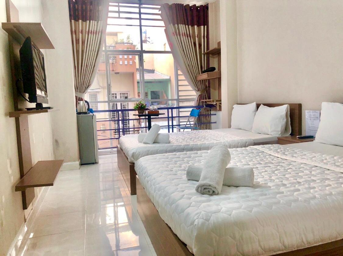 Thanhha Guesthouse At Bui Vien Walking Street Хошимин Екстериор снимка